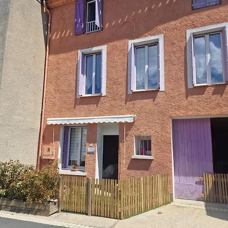 Double L'escapade Coloree 住宿加早餐酒店